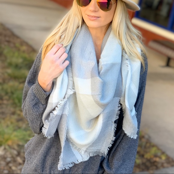 FINALLY HAVE YOU TARTAN BLANKET SCARF-LIGHT GRAY - Picture 6 of 11